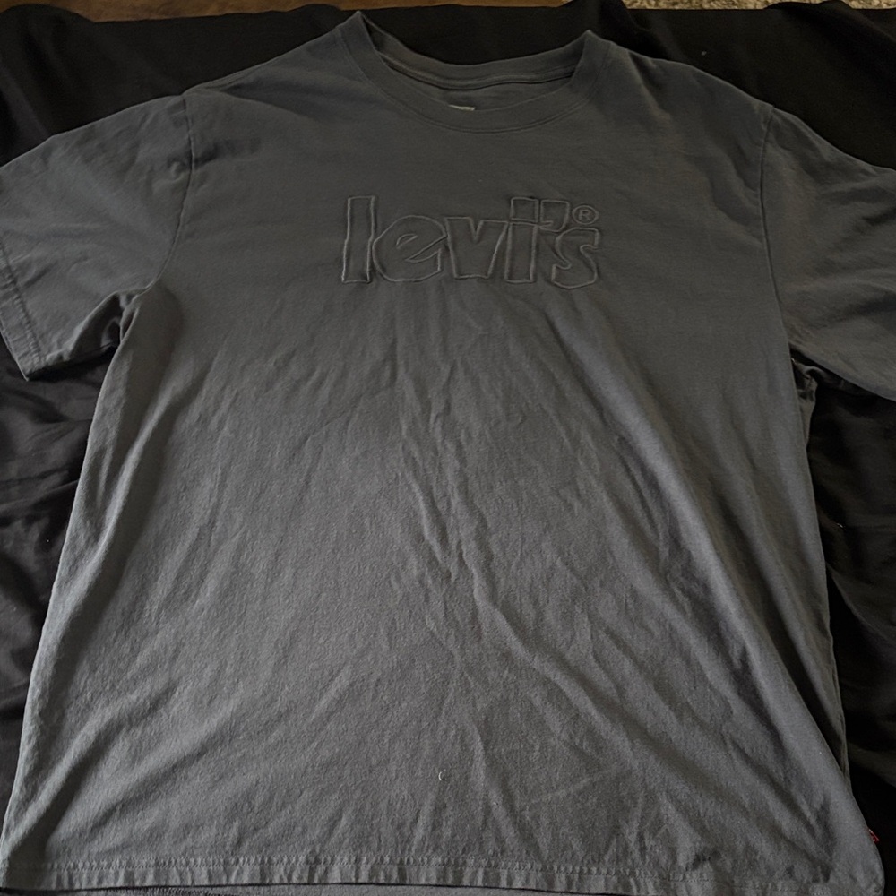 Levi's Gray Short Sleeve Tee